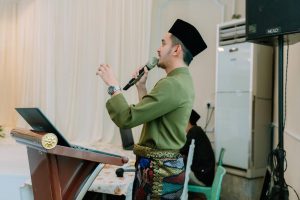 Professional Wedding Emcee at Reception